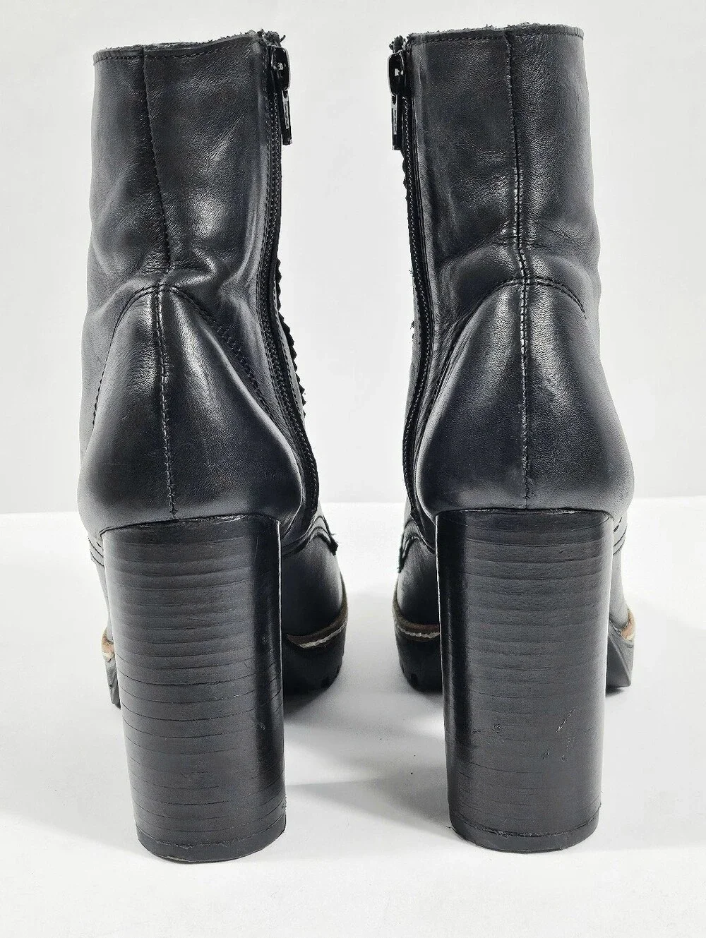 Chelsea & Violet Lexie Black Leather Lace-Up Block Heel Lug Sole Ankle Boot - Picture 7 of 16
